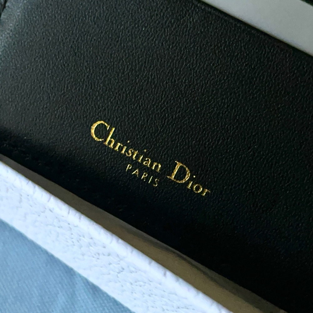 🔥🔥 DIOR XL wallet WITH BOX|DUST BAG|RIBBON - Picture 8 of 13